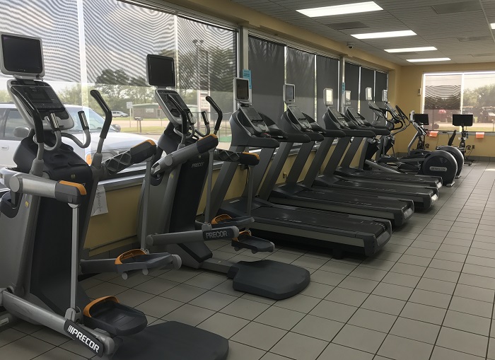 Cedarbrook Golf and Fitness on the east edge of town is one option to get in shape in Iola.