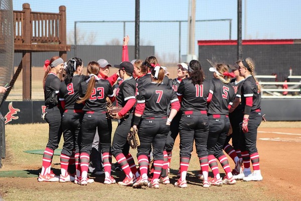 The Allen Community College softball team welcomed 11 new faces to the roster this season.